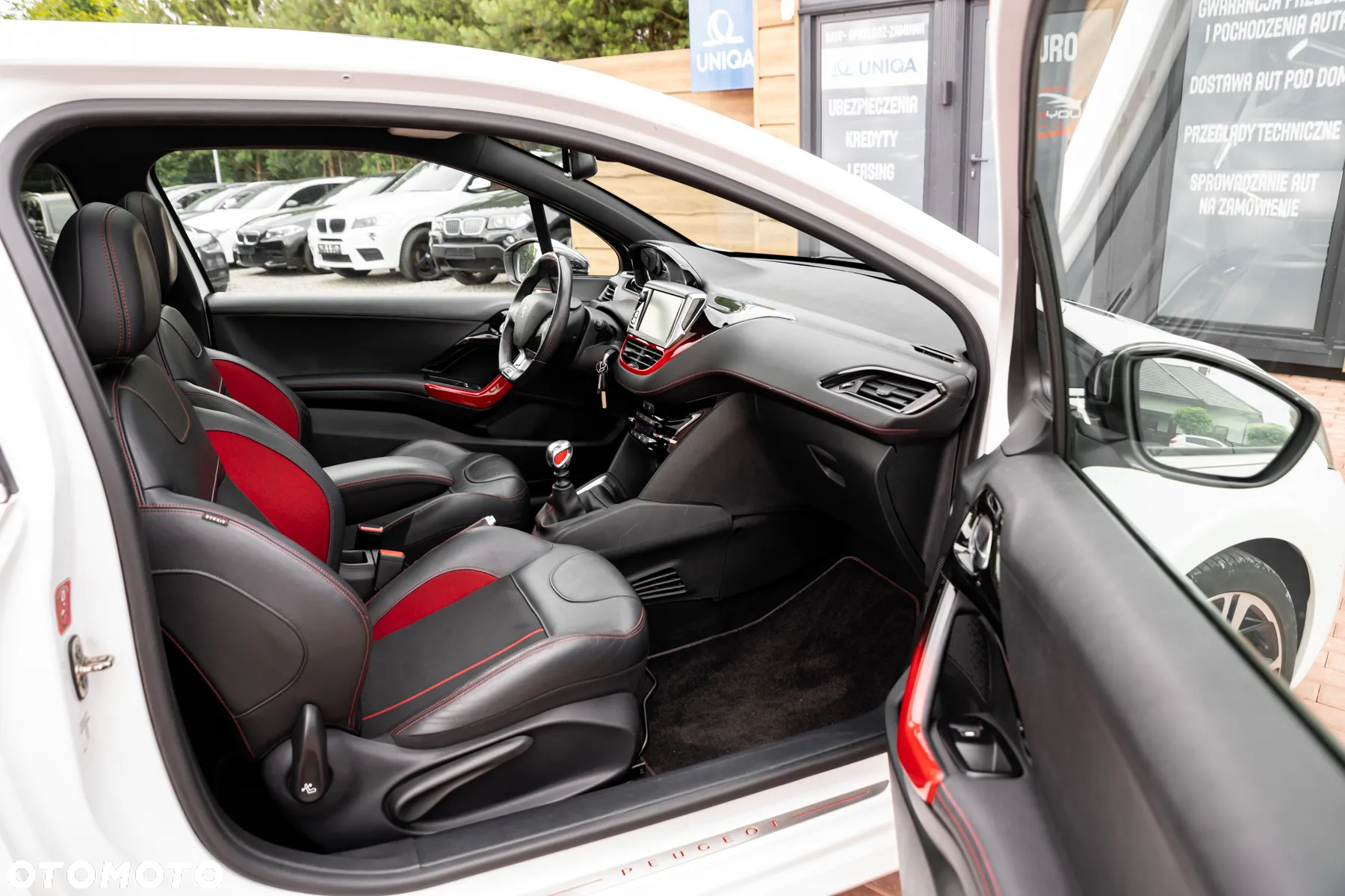 Peugeot 208 1.6 THP GTi - 23