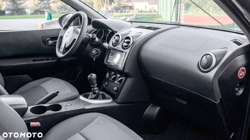 Nissan Qashqai+2 2.0 I-Way - 23