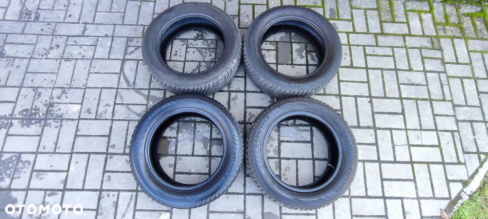 OPONY ZIMOWE 185/60R15 88H GOODYEAR VECTOR 4 SEASONS GEN 2 (1021) 7mm KOMPLET 4 SZTUKI - 2