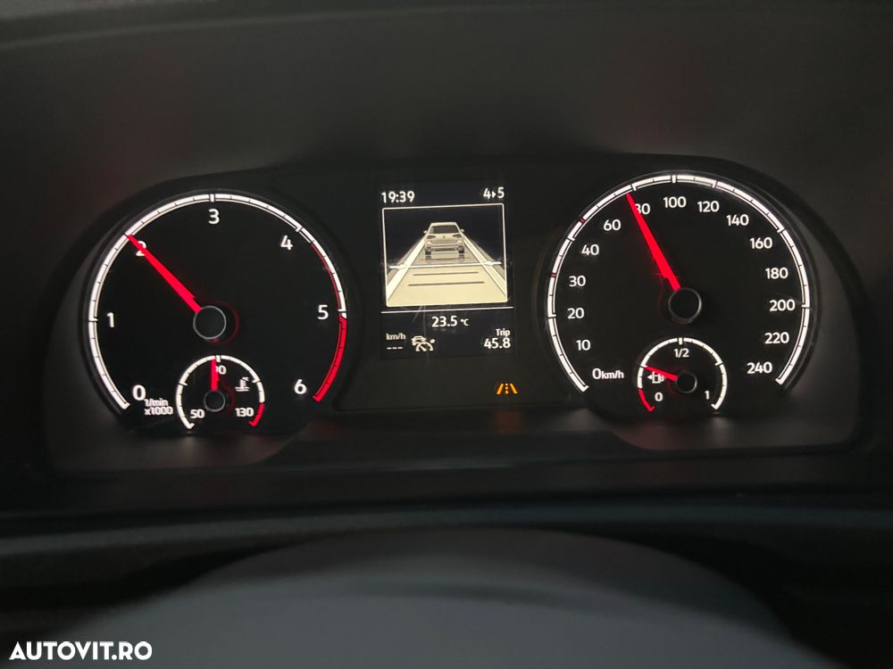 Volkswagen Caddy - 26