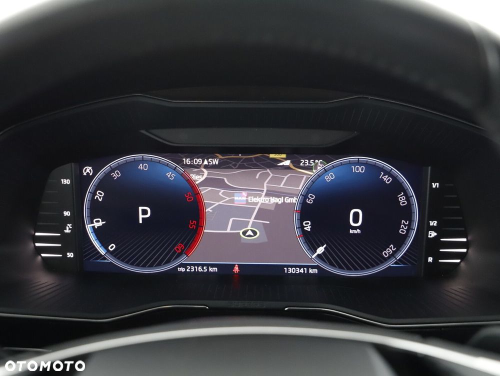Skoda Superb 2.0 TDI SCR 4x4 L&K DSG - 17