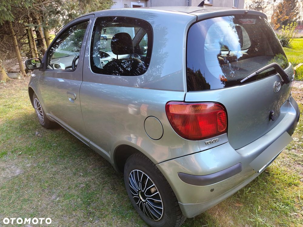 Toyota Yaris 1.3 Luna - 3