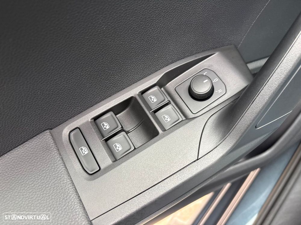 SEAT Ibiza 1.0 TSI Xcellence DSG - 10