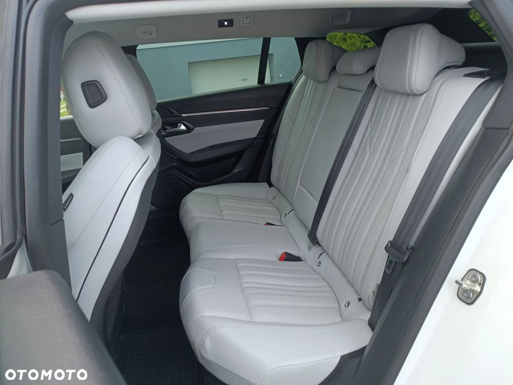 Peugeot 508 Plug-In Hybrid 180 e-EAT8 Allure - 18