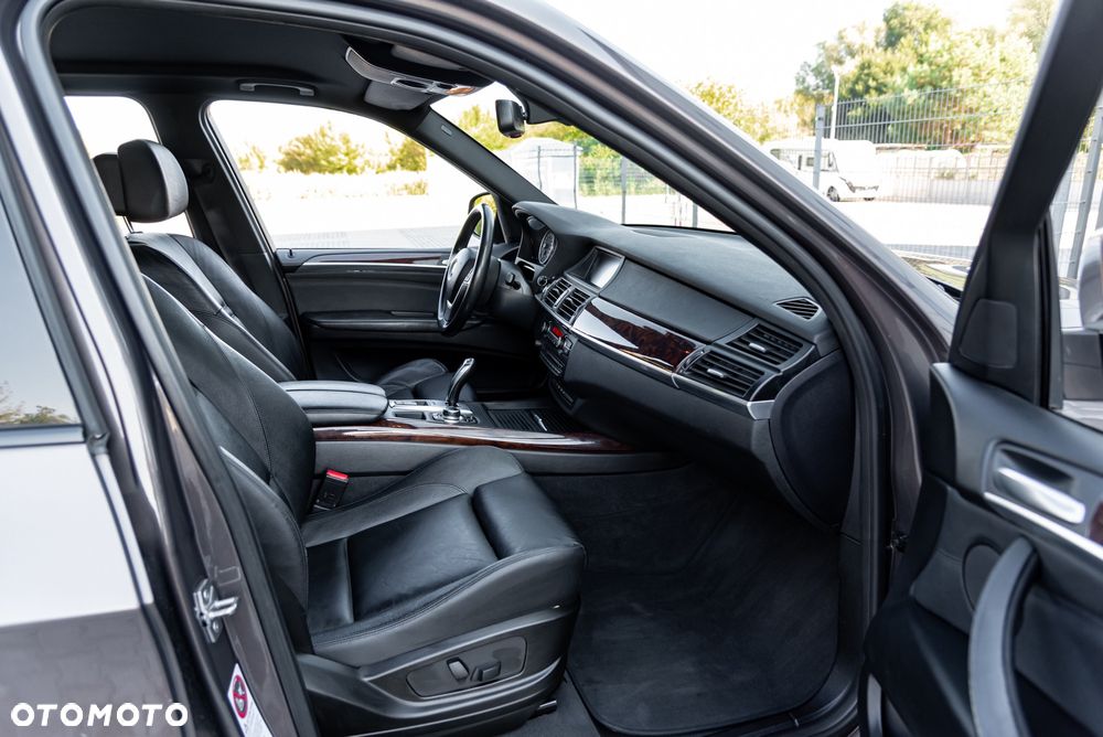 BMW X5 xDrive50i M Sport Edition - 20