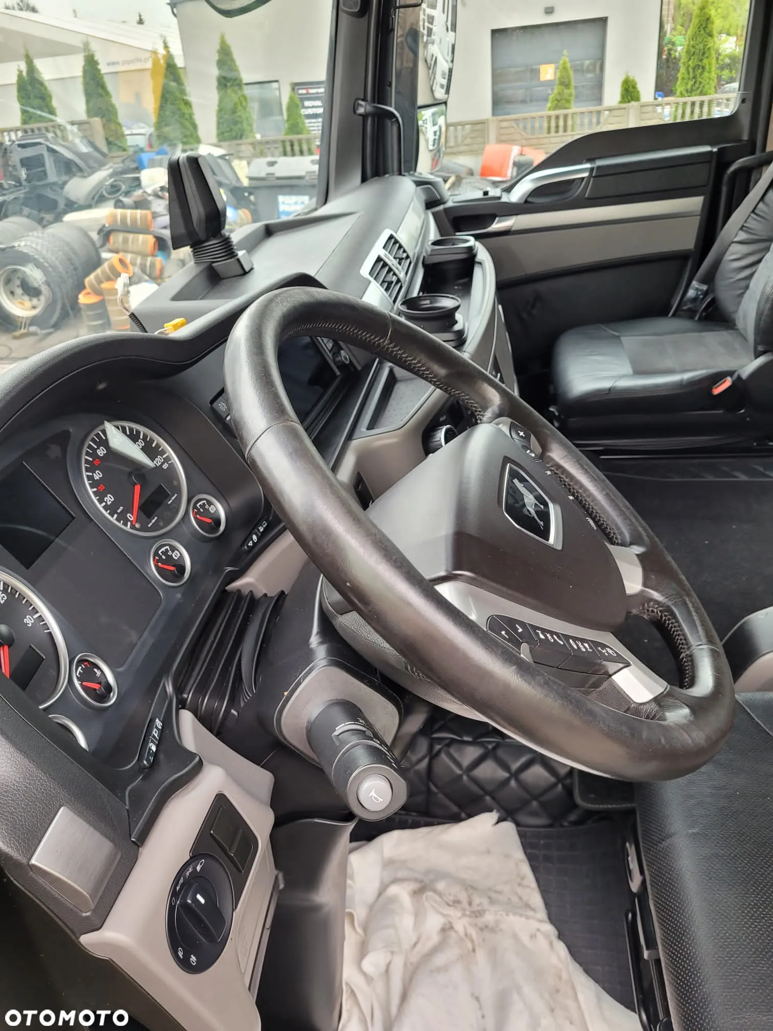 MAN TGX - 14