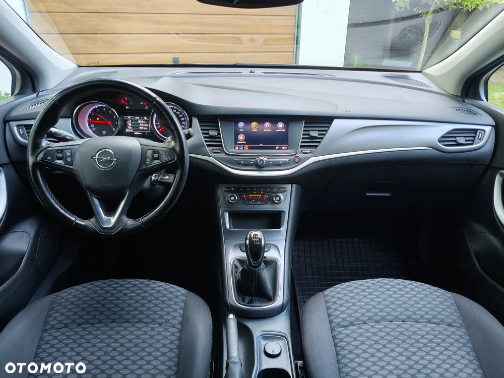 Opel Astra 1.2 T Edition S&S - 21