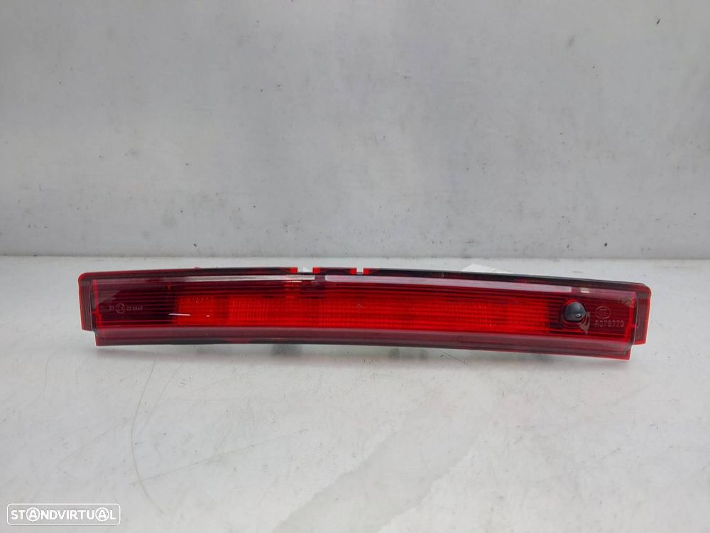 LUZ CENTRAL DE TRAVÃO RENAULT CAPTUR - 1