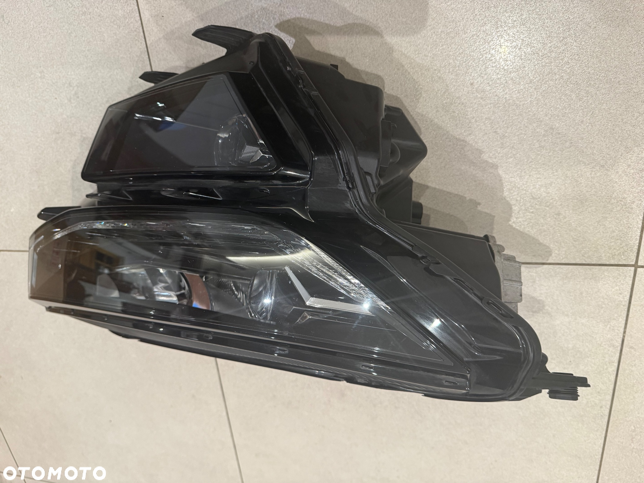Reflektor lampa przednia prawa  Skoda Kodiaq I Lift 19-23 R. Full led 566941036 Crystal Lightning - 3