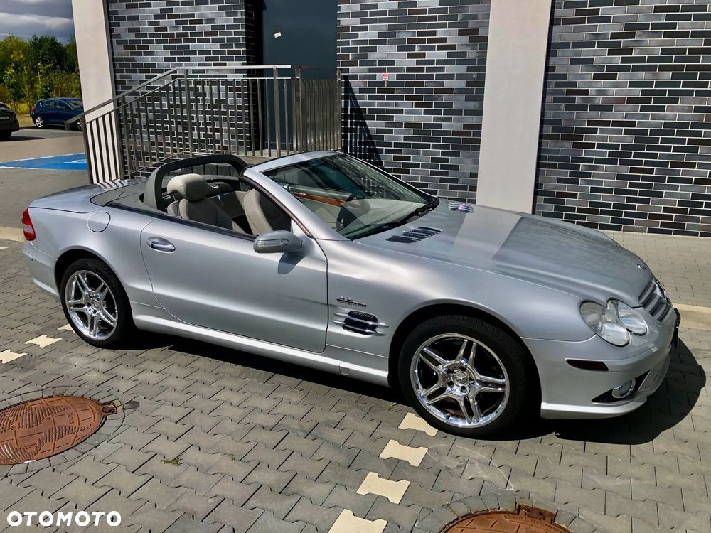 Mercedes-Benz SL - 16