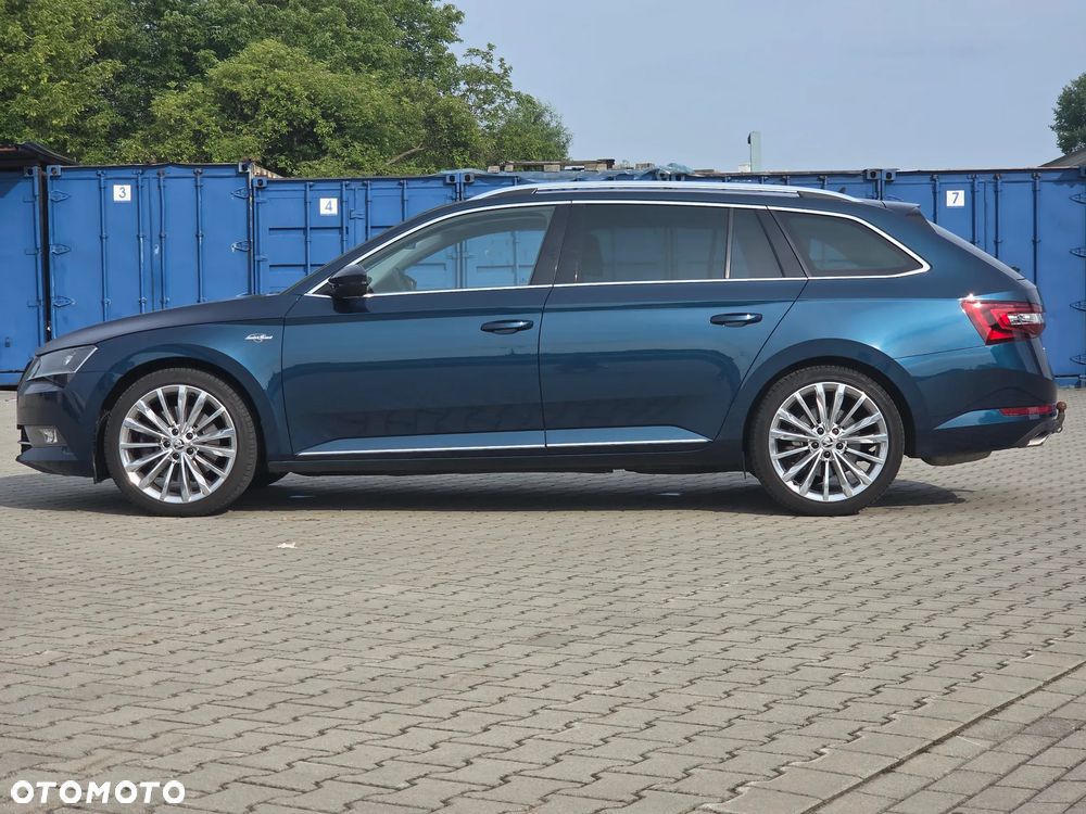 Skoda Superb 2.0 TSI 4x4 L&K DSG - 9