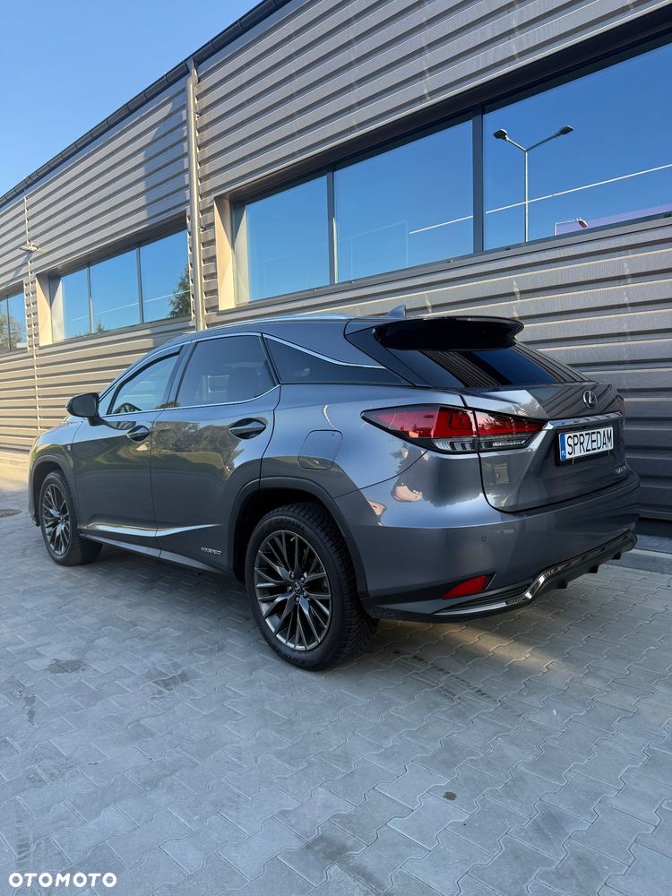 Lexus RX - 12