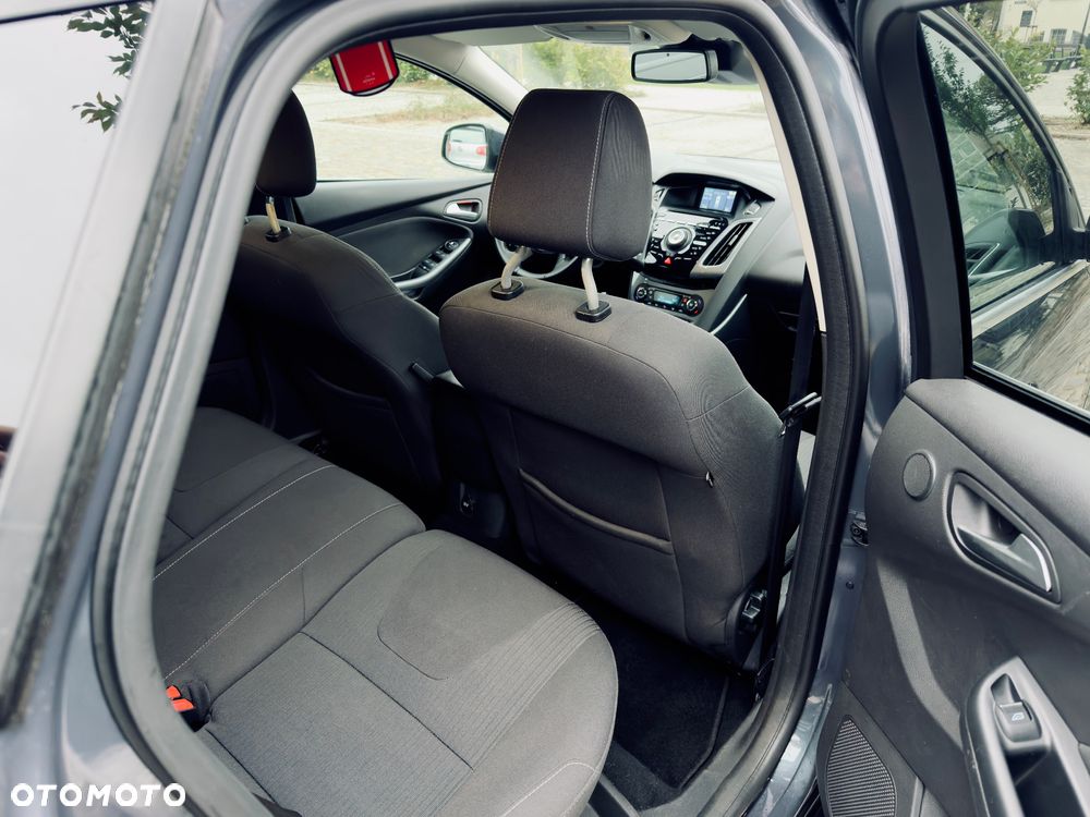 Ford Focus 1.6 EcoBoost Titanium - 8