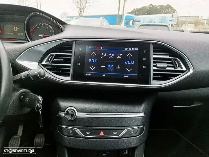 Peugeot 308 1.2 PureTech GT Pack - 15