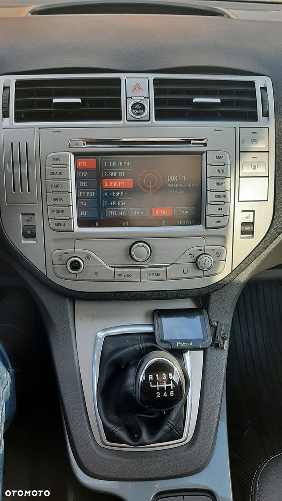 Ford Kuga 2.0 TDCi 2x4 Titanium - 28