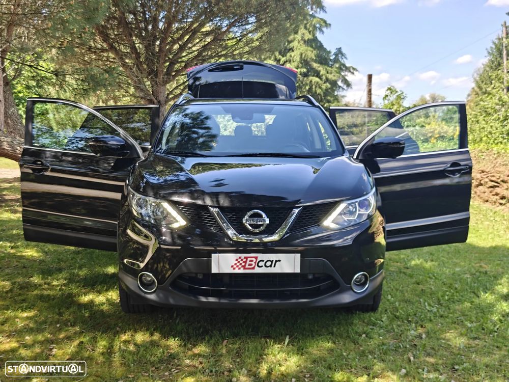 Nissan Qashqai 1.5 dCi N-Connecta 18 - 19