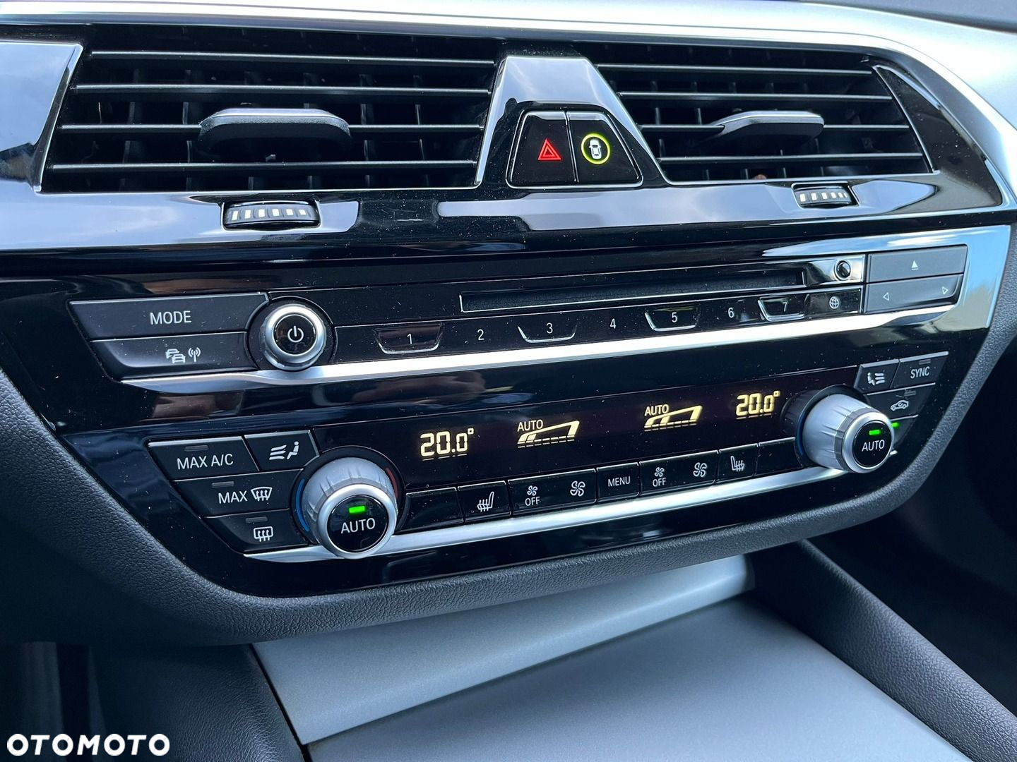 BMW Seria 5 520d - 16