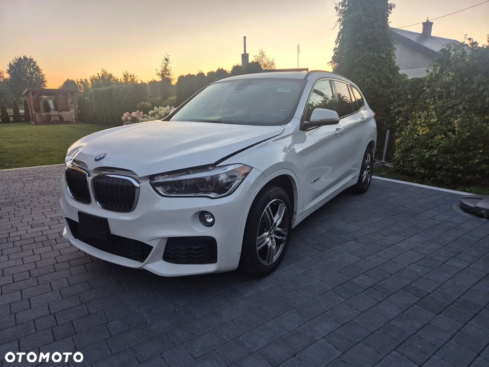 BMW X1 - 1