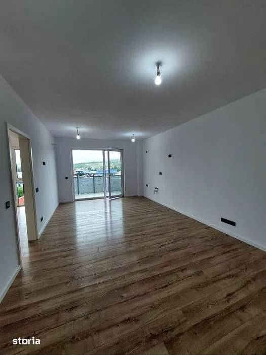 Apartament cu 2 camere de vanzare, bloc nou, parcare, Marasti — fotografia 1