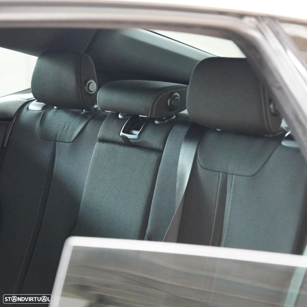 BMW 318 Gran Turismo d Line Sport Auto - 25