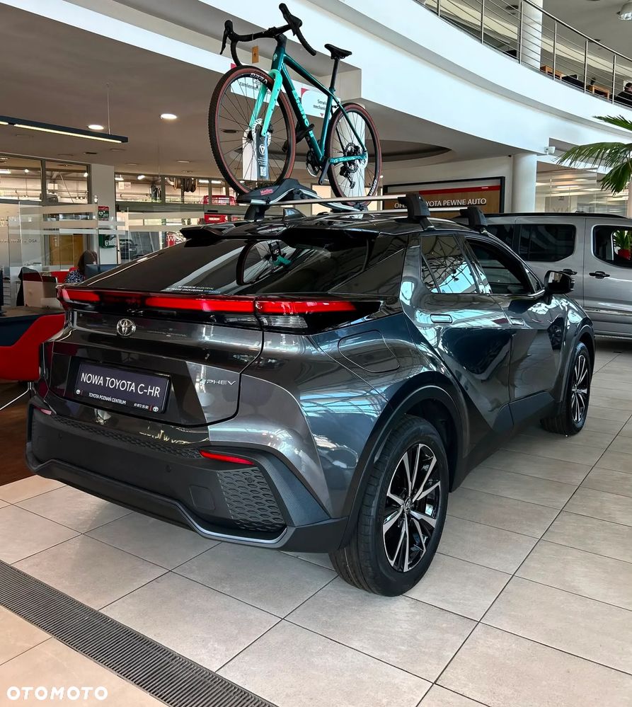 Toyota C-HR 2.0 PHEV Dynamic Force Style - 9