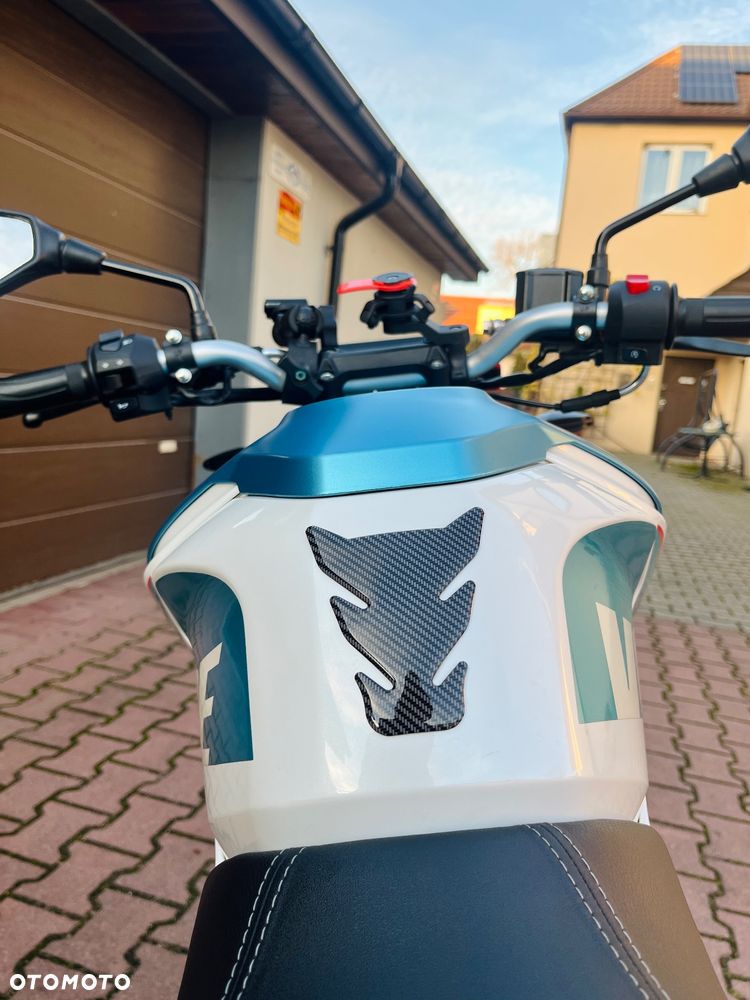 VOGE R125 - 4