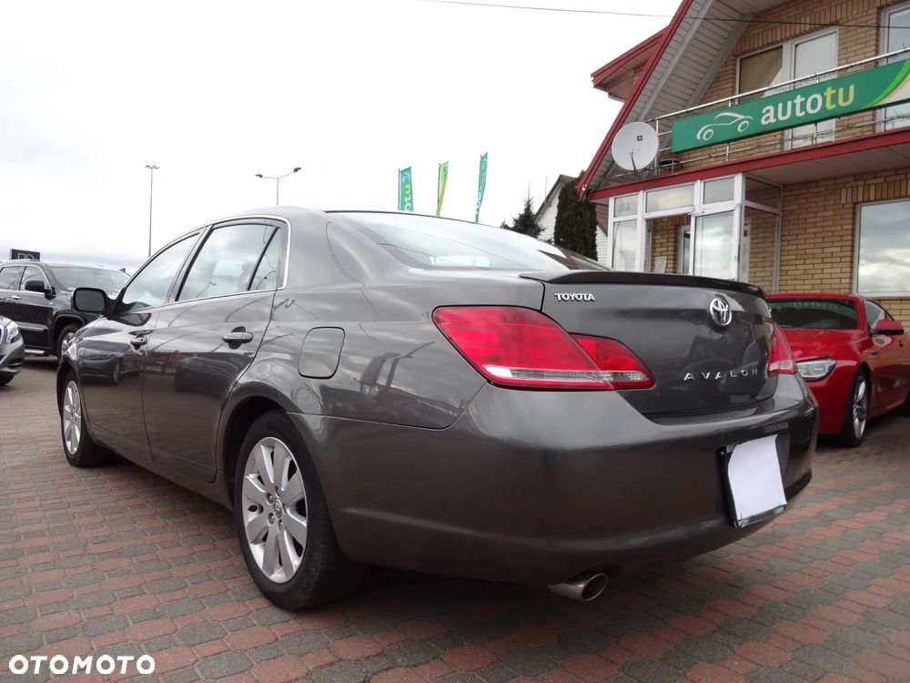 Toyota Avalon 3.5 Limited - 4