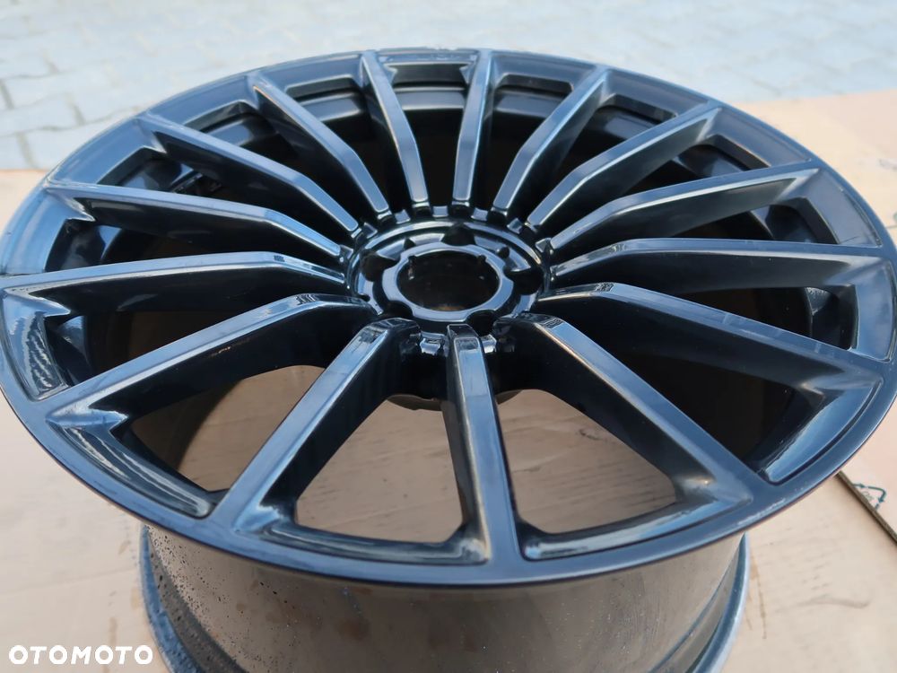 425 Felga Aluminiowa Mercedes 4door A2904010700 11x20et20 - 2