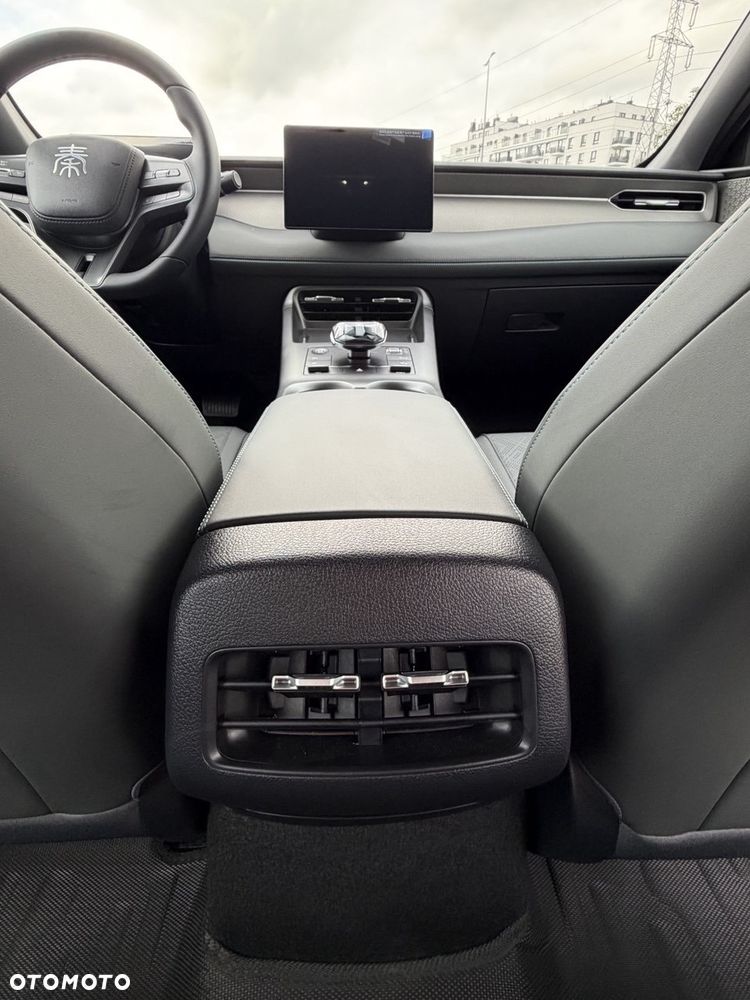 BYD Qin - 15