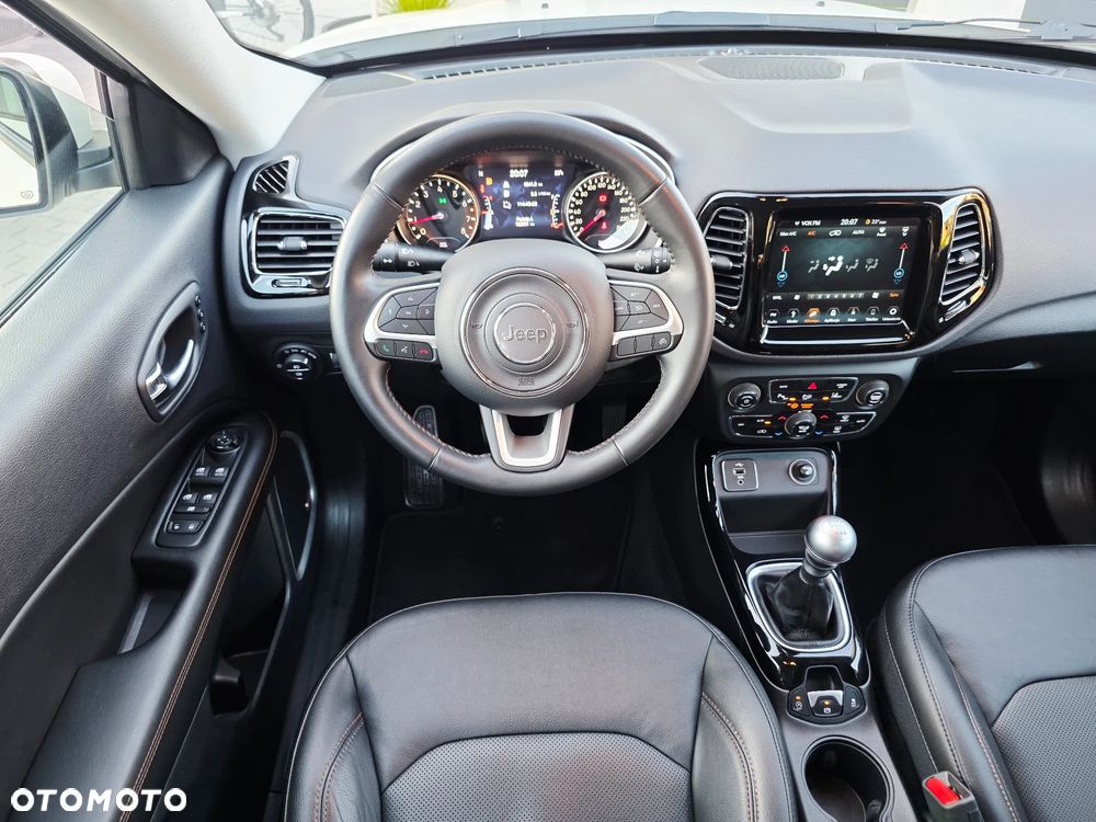 Jeep Compass 1.4 MultiAir Limited - 35