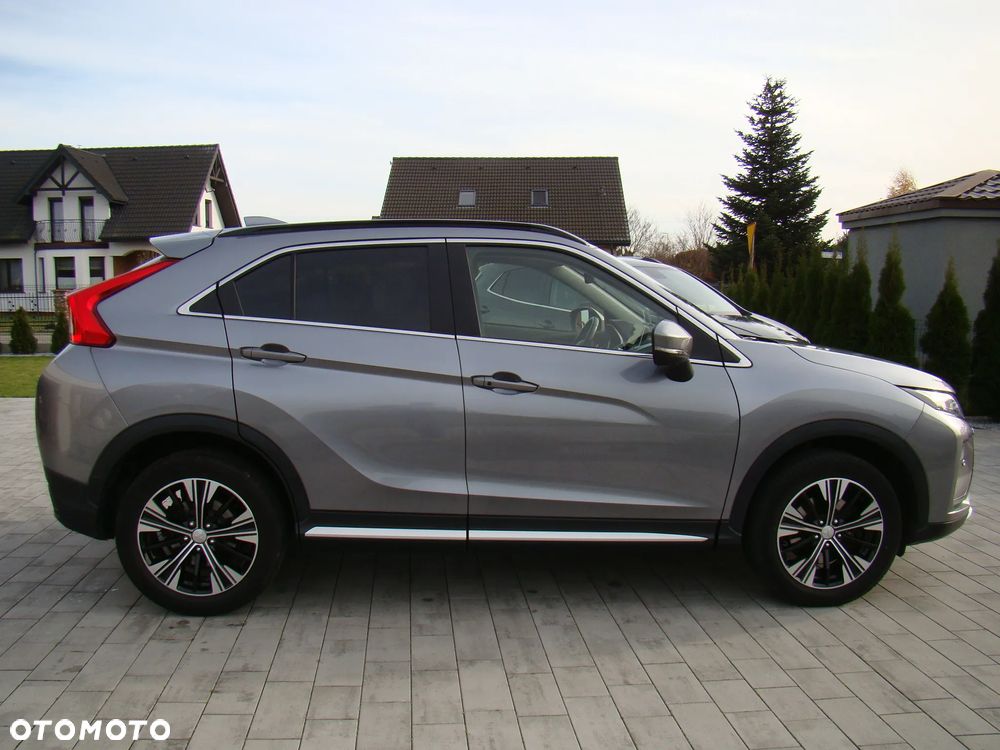 Mitsubishi Eclipse Cross 1.5 T-MIVEC ClearTec CVT 4WD Intro Edition - 13