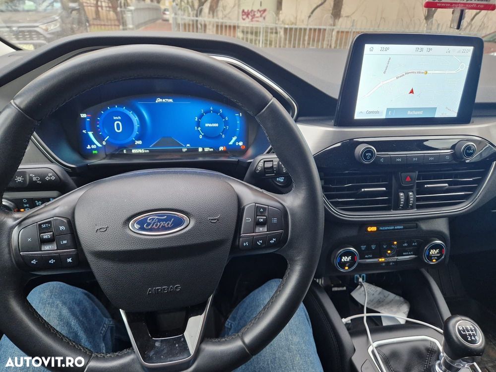 Ford Kuga 1.5 EcoBoost FWD Titanium - 5