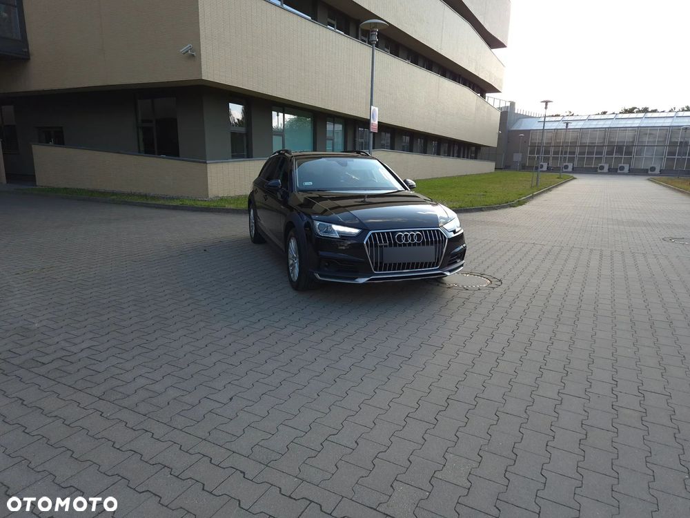 Audi A4 Allroad 2.0 TDI Quattro S tronic - 28
