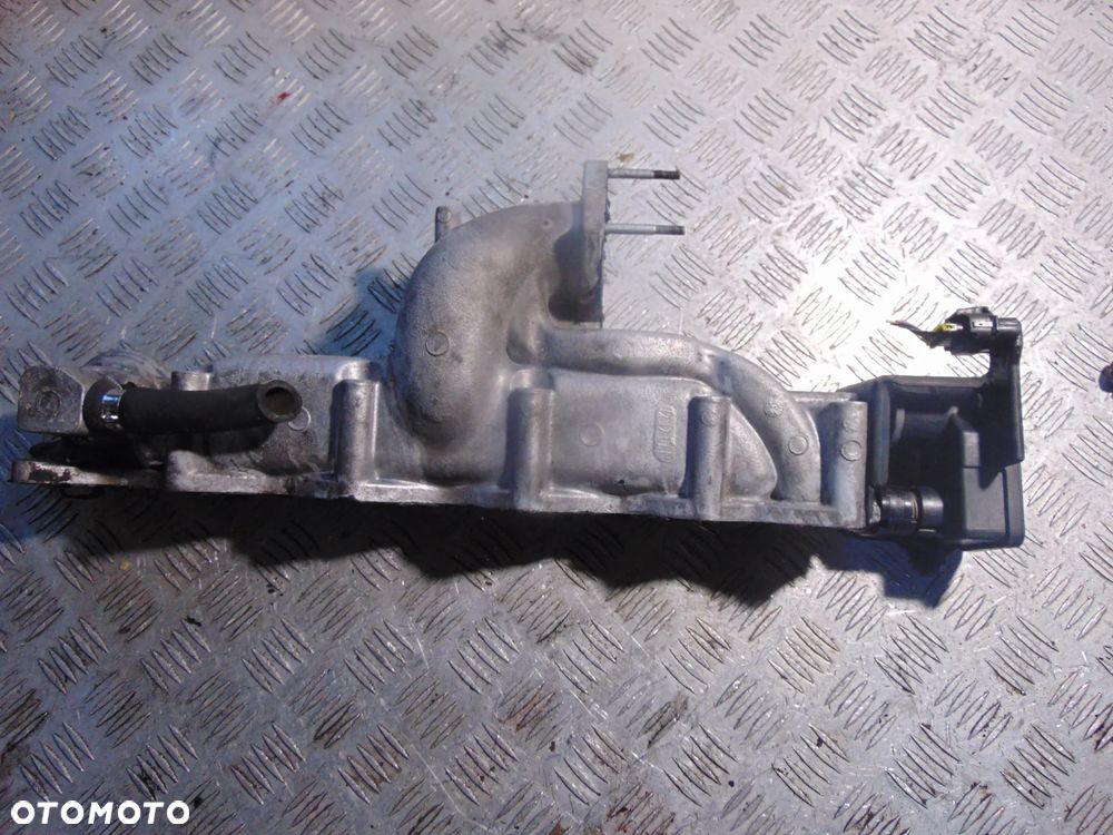 Kolektor ssacy + nastawnik Kia hyundai 2,0 CRDI 140 km - 4