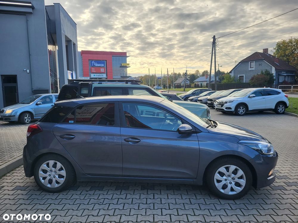 Hyundai I20 2017 photo 4