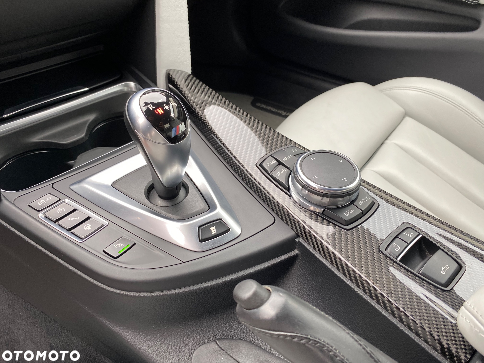 BMW M4 Cabrio DKG - 35