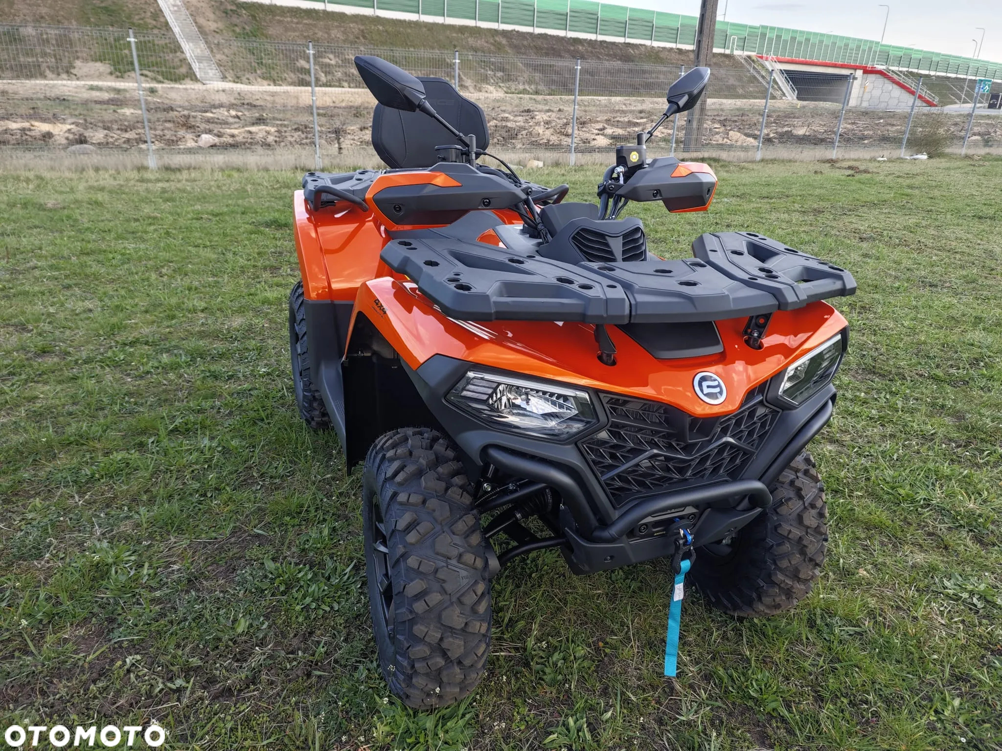 CFMoto CForce - 10
