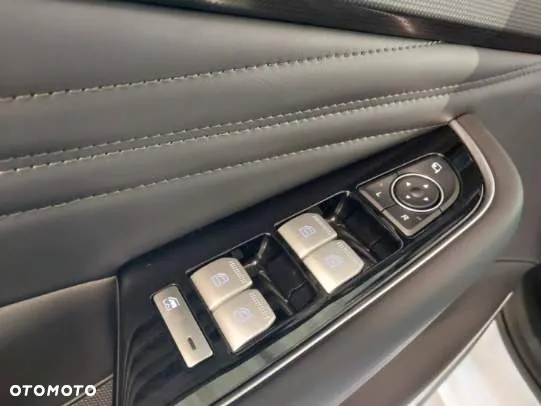 Baic Beijing 7 1.5T Luxury DCT - 11