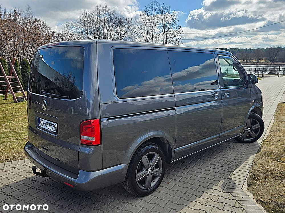 Volkswagen Multivan - 20