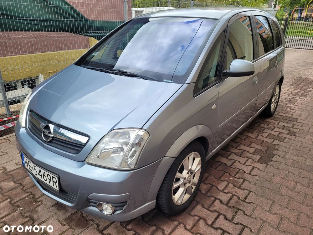 Opel Meriva 1.7 CDTI Cosmo - 1