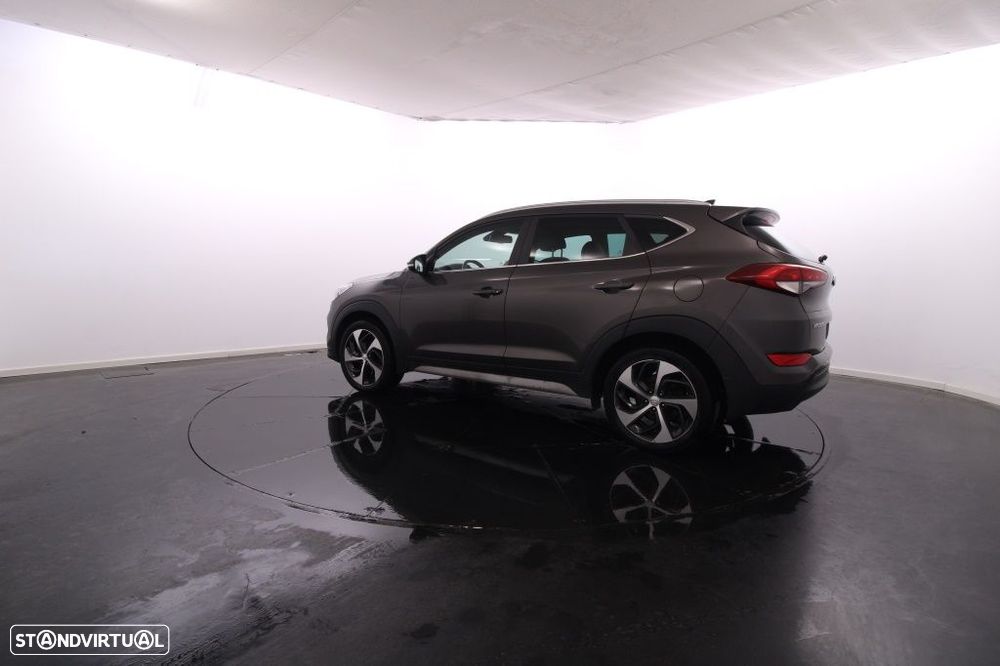 Hyundai Tucson 1.7 CRDi Premium - 4
