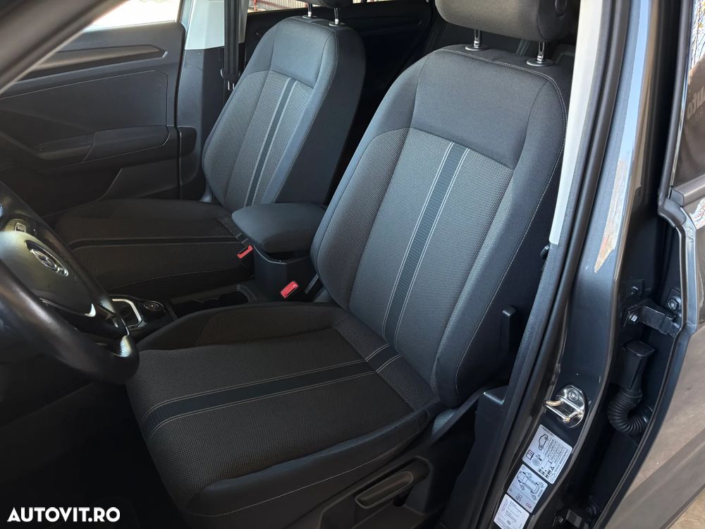 Volkswagen T-ROC - 28