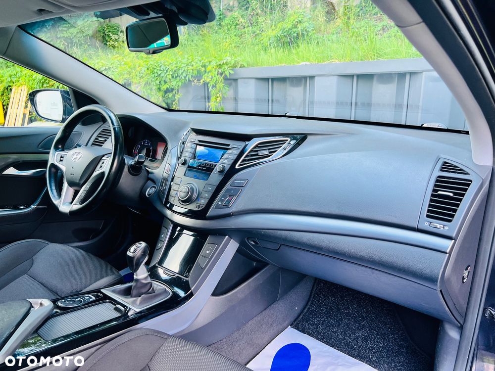 Hyundai i40 2.0 Premium - 35