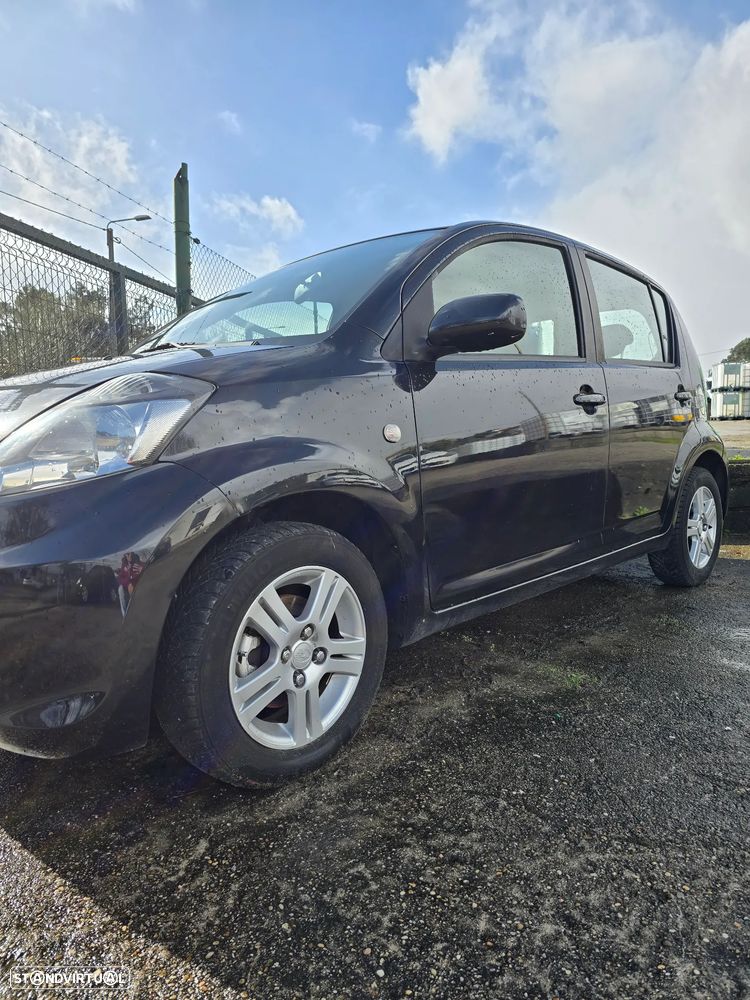 Subaru Justy - 2