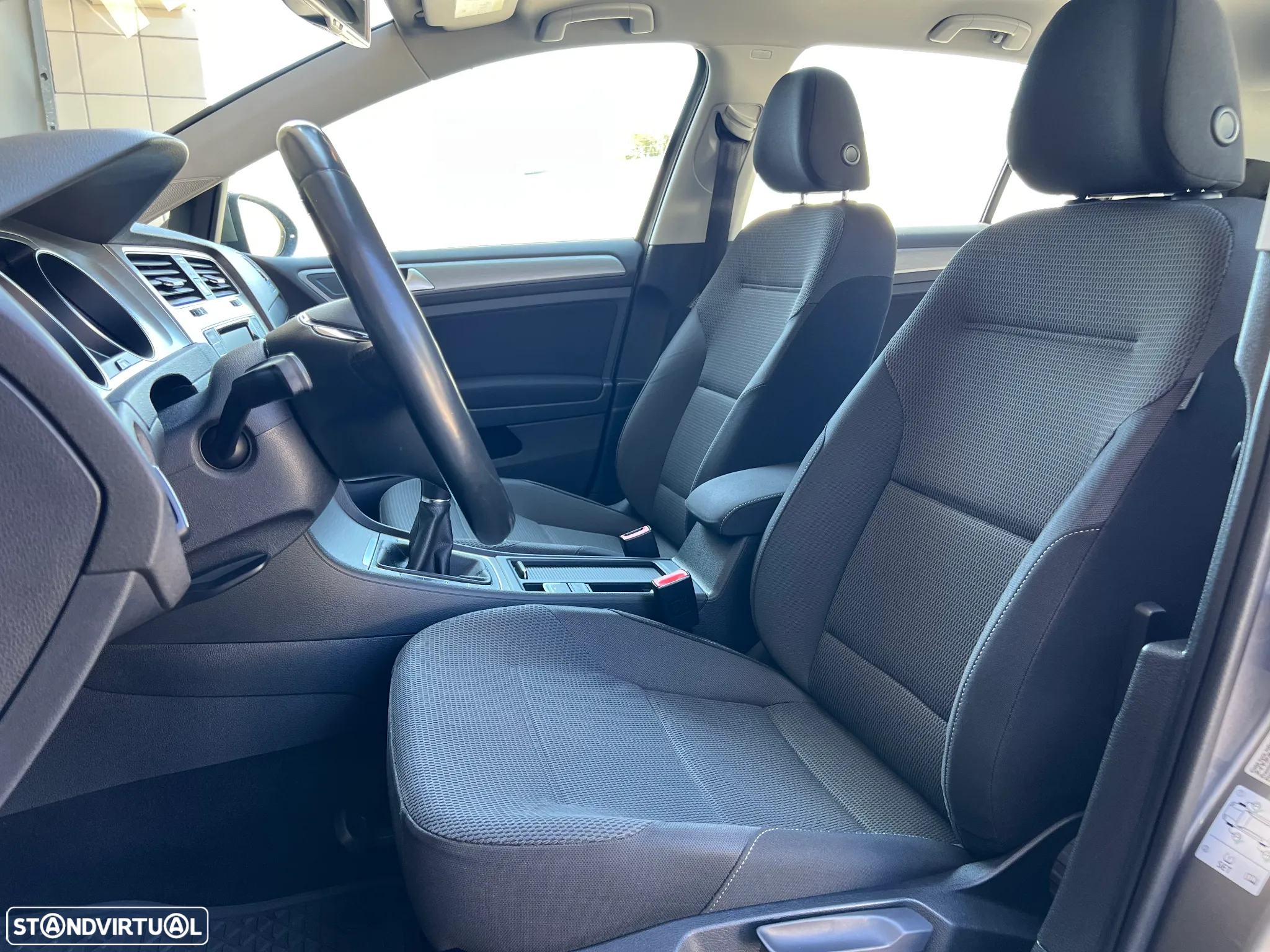 VW Golf 1.2 TSi Confortline - 11