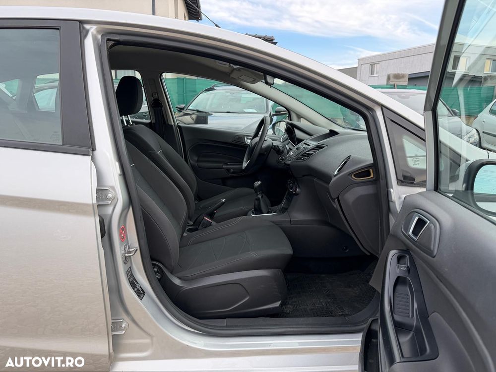 Ford Fiesta 1.6 TDCI Champions Edition - 11