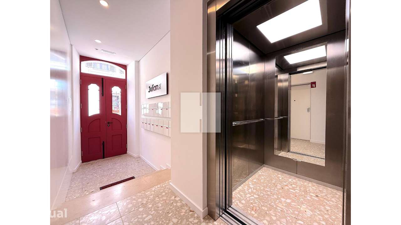 Apartamento T1K Novo em Zona Nobre - Grande imagem: 4/31
