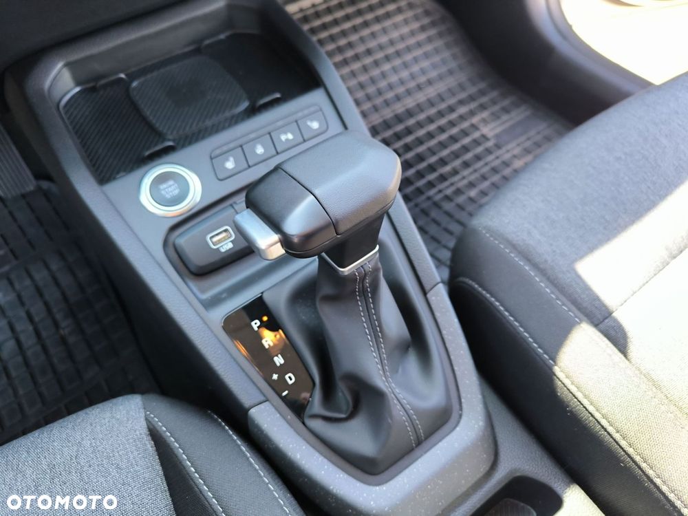 Kia Stonic 1.0 T-GDI Business Line DCT - 15