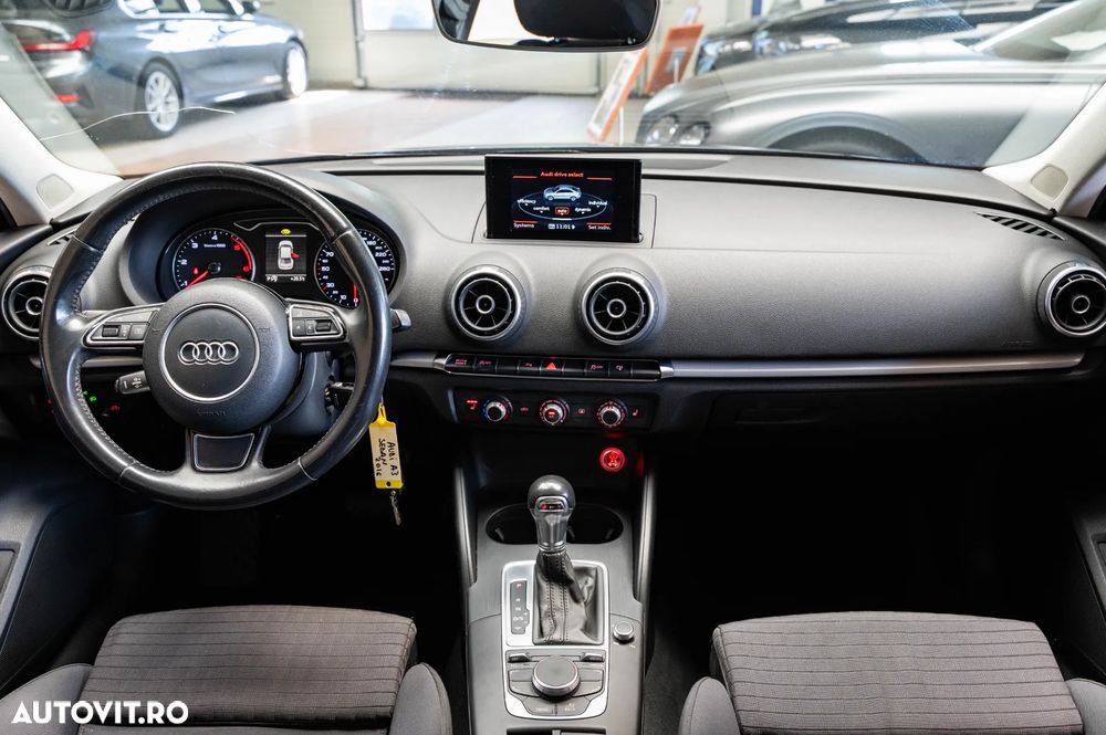 Audi A3 1.6 TDI S tronic - 5