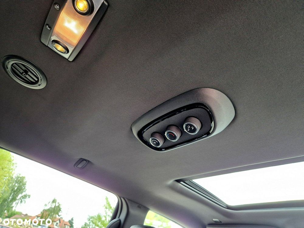 Dodge Durango 5.7 R/T - 32